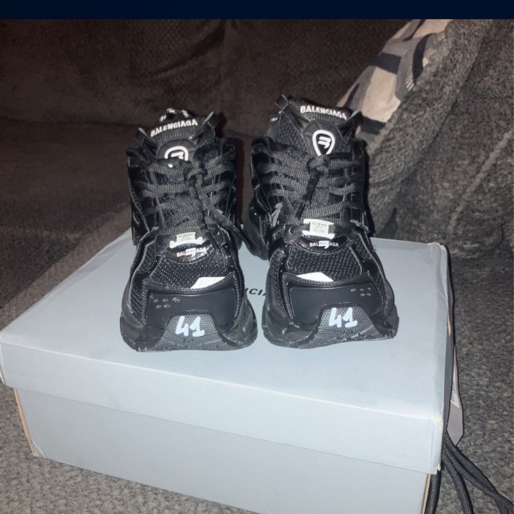 Balenciaga Men Black Sneakers